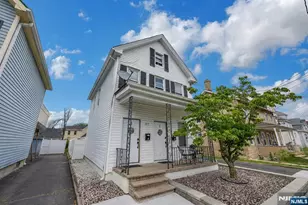 27 Thomas St, South River, NJ 08882 - Photo 2