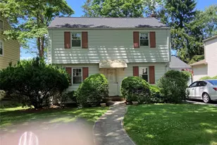 772 Stelton St, Teaneck Township, NJ 07666 - Photo 2