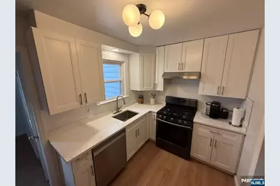 772 Stelton Street, Teaneck Township, NJ 07666 - Photo 6