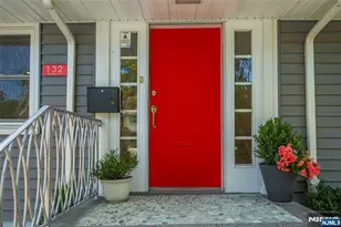 132 Haddon Pl, Montclair, NJ 07043 - Photo 2