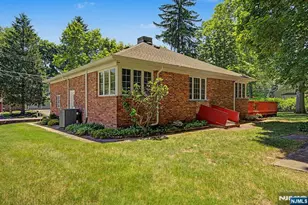 25 Birchwood Rd, Denville, NJ 07834 - Photo 40