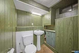 25 Birchwood Rd, Denville, NJ 07834 - Photo 32