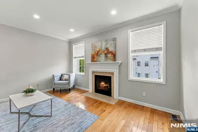 425 Manchester Drive, Nutley, NJ 07110 - Photo 36