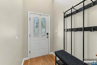 425 Manchester Drive, Nutley, NJ 07110 - Photo 6