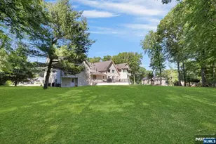 252 Mabel Pl, Franklin Lakes, NJ 07417 - Photo 46