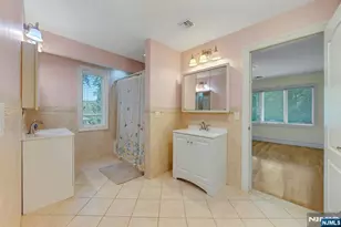 252 Mabel Pl, Franklin Lakes, NJ 07417 - Photo 36