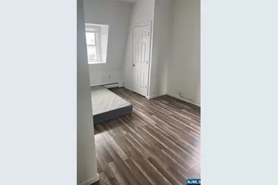 90 Pennsylvania Avenue, Newark, NJ 07114 - Photo 6