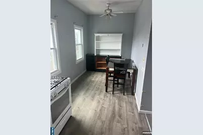 90 Pennsylvania Avenue, Newark, NJ 07114 - Photo 6