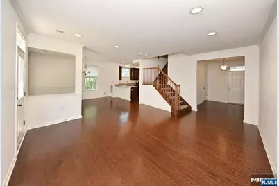 62 Autumn Way 69 #69, Montvale, NJ 07645 - Photo 8
