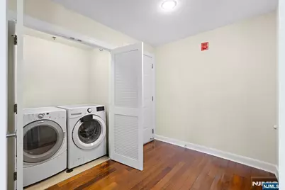 6415 City Place 6415 #6415, Edgewater, NJ 07020 - Photo 20