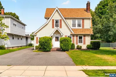 9 Long Avenue, Mahwah, NJ 07430 - Photo 1