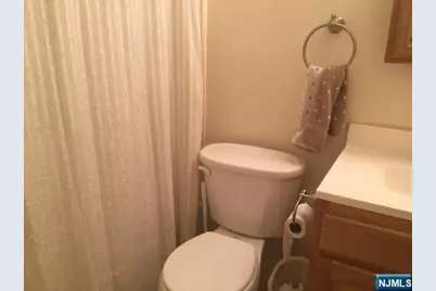 77 Liberty Street 33 #33, Little Ferry, NJ 07643 - Photo 6