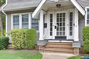 21 Haring St, Bergenfield, NJ 07621 - Photo 2