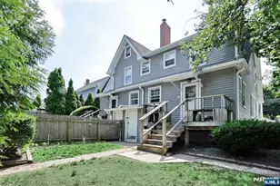 21 Haring St, Bergenfield, NJ 07621 - Photo 32