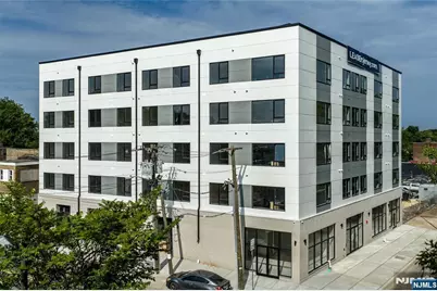 448 -452 Orange Avenue 203 #203, Newark, NJ 07103 - Photo 8