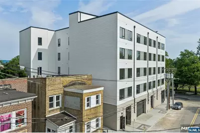 448 -452 Orange Avenue 203 #203, Newark, NJ 07103 - Photo 12