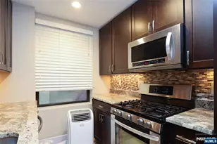 883 Blvd East 1C, Weehawken, NJ 07086 - Photo 8