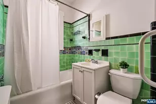128 Stevens Pl, North Arlington, NJ 07031 - Photo 32