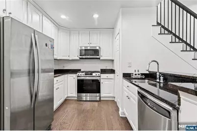 7400 River Road 442 #442, North Bergen, NJ 07047 - Photo 4