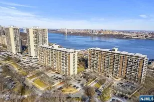 4 Horizon Road 1207, Fort Lee, NJ 07024 - Photo 32