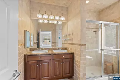7400 River Road 401 #401, North Bergen, NJ 07047 - Photo 16
