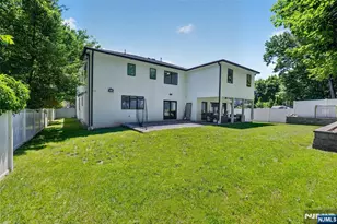 457 Lincoln Dr, Paramus, NJ 07652 - Photo 48