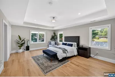 457 Lincoln Drive, Paramus, NJ 07652 - Photo 32