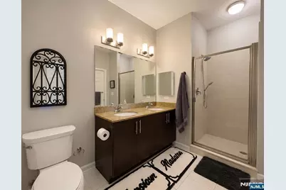 1123 Riverview Avenue 123 #123, Englewood, NJ 07631 - Photo 22