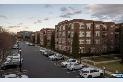 1123 Riverview Avenue 123 #123, Englewood, NJ 07631 - Photo 30