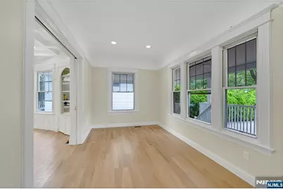 241 Summit, Hackensack, NJ 07601 - Photo 12