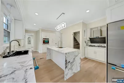 241 Summit, Hackensack, NJ 07601 - Photo 16