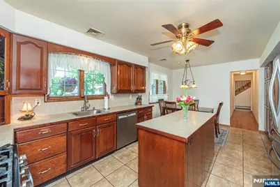 2 Baron Road, West Milford, NJ 07480 - Photo 6