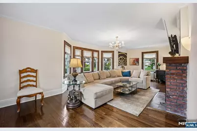 57 Oldis Street, Rochelle Park Township, NJ 07662 - Photo 4