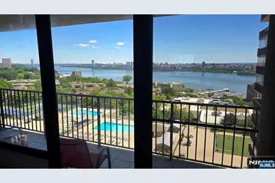 200 Winston 1006 #1006, Cliffside Park, NJ 07010 - Photo 8