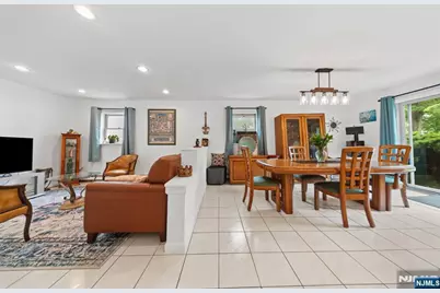 132 Spring Street, Leonia, NJ 07605 - Photo 30