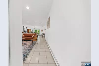 132 Spring Street, Leonia, NJ 07605 - Photo 18