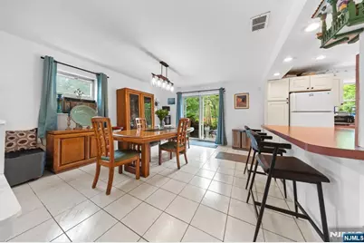 132 Spring Street, Leonia, NJ 07605 - Photo 22