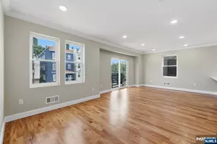 438 10th St, Newark, NJ 07103 - Photo 8