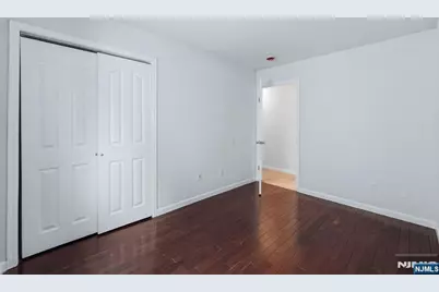 410 Lafayette Avenue 2 #2, Cliffside Park, NJ 07010 - Photo 12