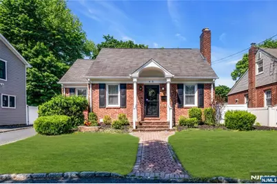 40 Merritt Avenue, Dumont, NJ 07628 - Photo 2