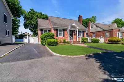 40 Merritt Avenue, Dumont, NJ 07628 - Photo 4