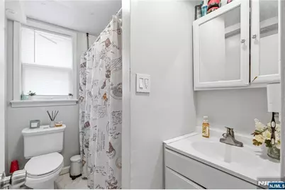 411 15th Avenue, Paterson, NJ 07504 - Photo 8