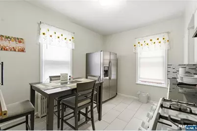 411 15th Avenue, Paterson, NJ 07504 - Photo 4