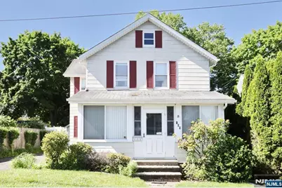 105 Sherwood Avenue, Mahwah, NJ 07430 - Photo 1