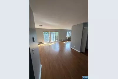 187 Brighton Avenue C4 #C4, Belleville, NJ 07109 - Photo 14