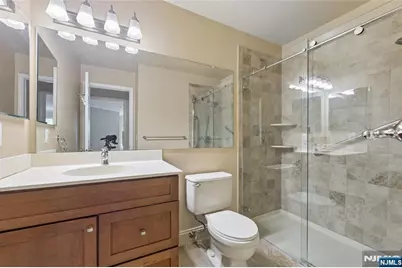 1116 Hyde Park Court, Mahwah, NJ 07430 - Photo 12