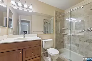 1116 Hyde Park Ct, Mahwah, NJ 07430 - Photo 12