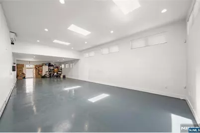 1095 Palisade Avenue, Fort Lee, NJ 07024 - Photo 26