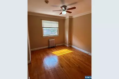 1481 Terrace 5 #5, Teaneck Township, NJ 07666 - Photo 4