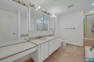 100 Carlyle 5L-N, Cliffside Park, NJ 07010 - Photo 16